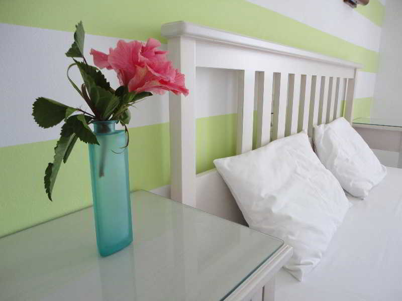 Mirto Beach Hotel & Restaurant Paralia Vrachou Exterior foto