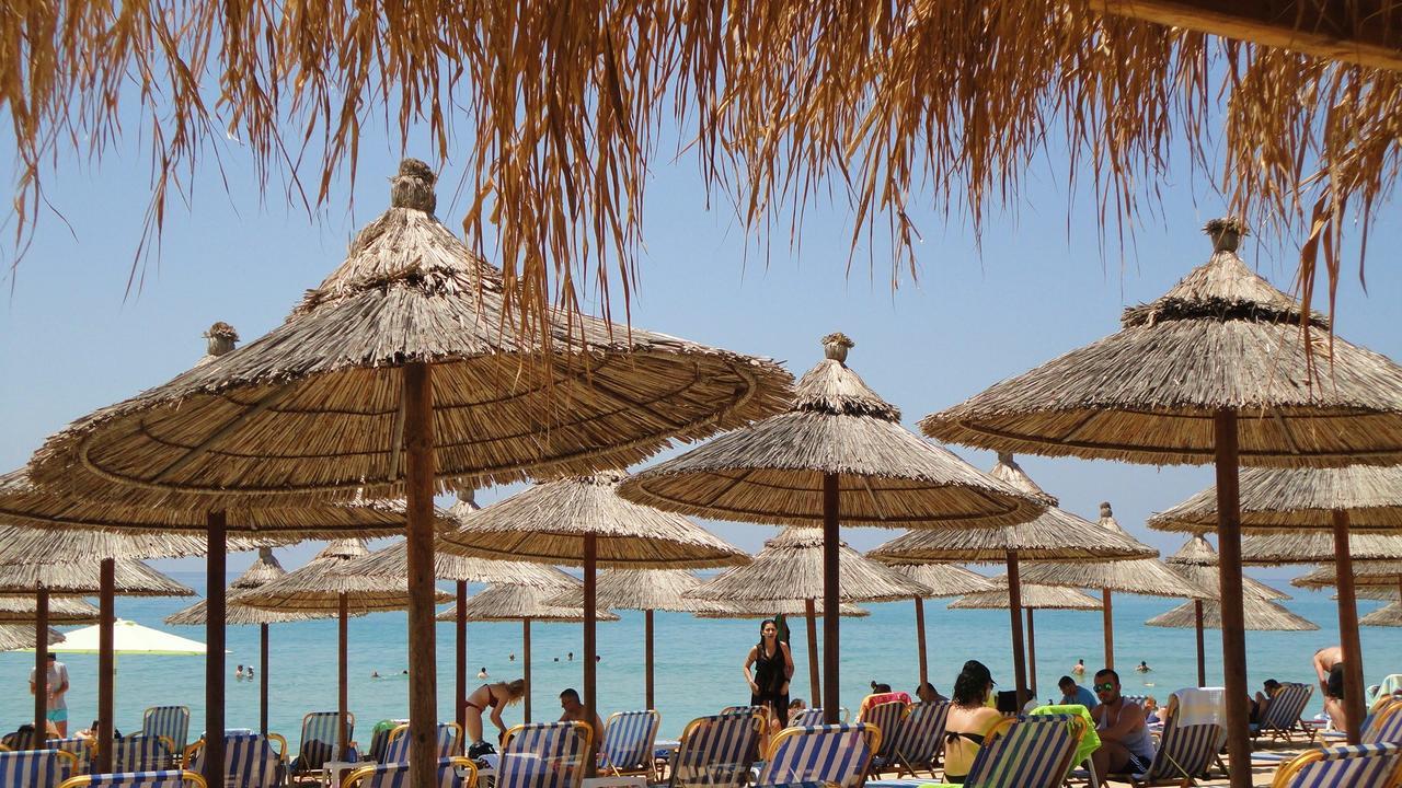 Mirto Beach Hotel & Restaurant Paralia Vrachou Exterior foto